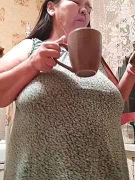 Zulfiya_Bruce Live XXX Chat