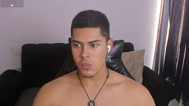 Iamdylan777 Chat XXX in diretta