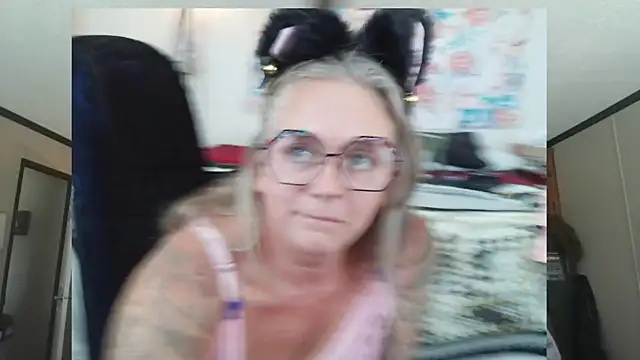 Živý XXX chat Blondejenn