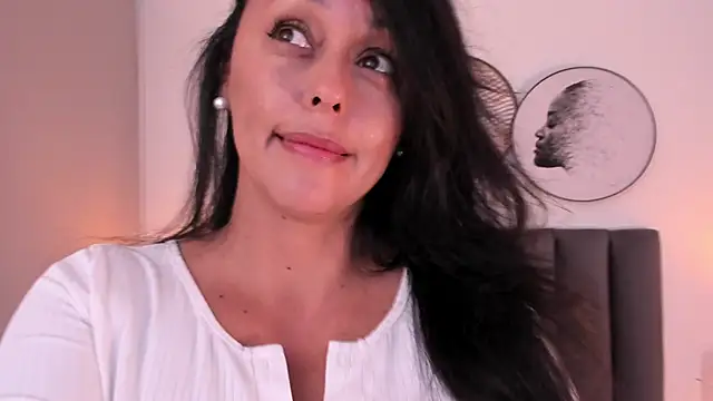 SaharaGarcia__'s Live XXX Chat