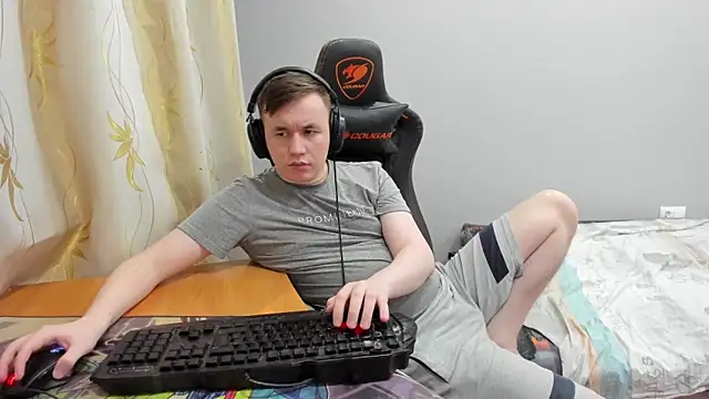 Вебкам-шоу iliaskrislove