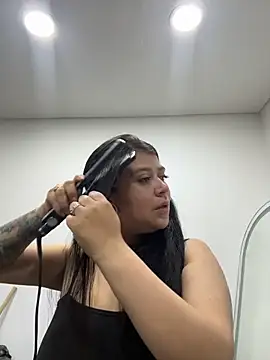 emilyjohanson Adlı Modelin Web Kamerası Şovu