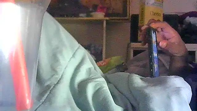 Pertunjukan Kamera Web GUAPAN3S3_FIR3