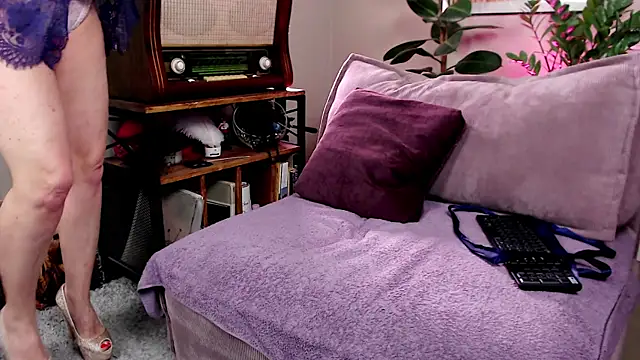 Kira_Reign – Kamerová šou