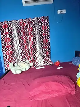 Priya_04 webkamerás műsora