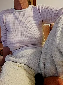 Catababa67 Adlı Modelin Canlı XXX Sohbeti