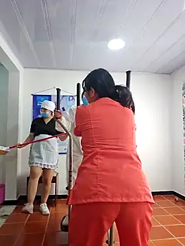 Pokazy przed kamerką – JustSamantha_