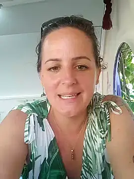 Webkamerová show emiliemilf