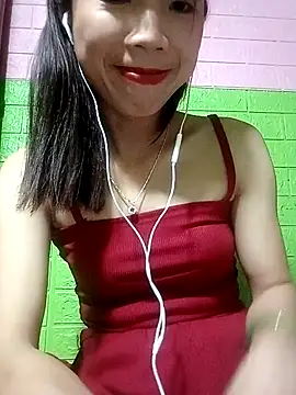 AmyLinee01 在線直播表演