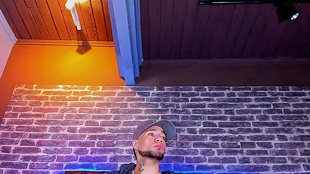 Daniel_huge22 – Naživo XXX chat