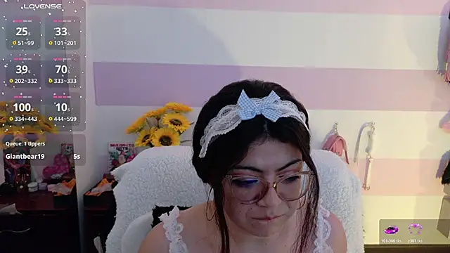 Catwhite_: απευθείας συνομιλία ΧΧΧ