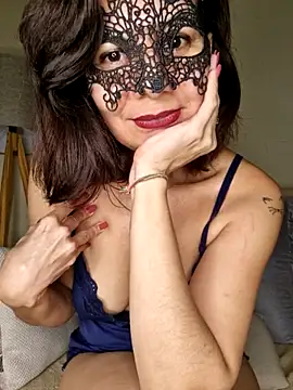 larizinha2026's Live XXX Chat