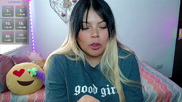 EllieMoonX's Live XXX Chat