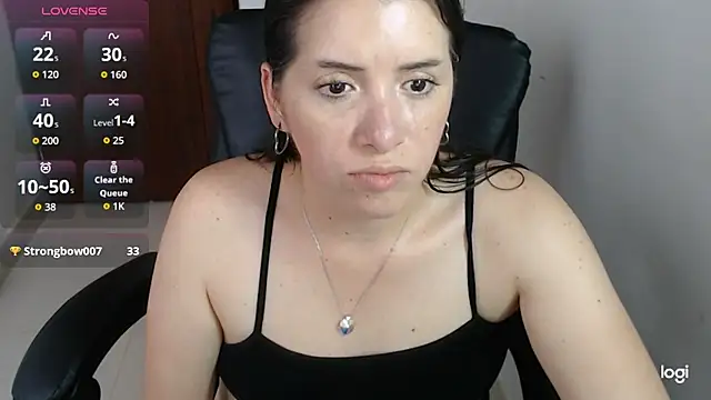 spicey_latina 라이브 XXX 채팅