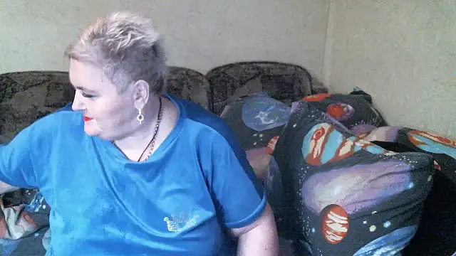 Lana555's Live XXX Chat