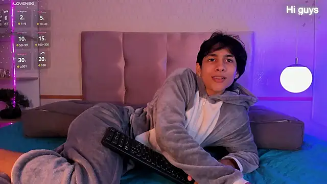 Cheys_Mastn Webbikameraesitys