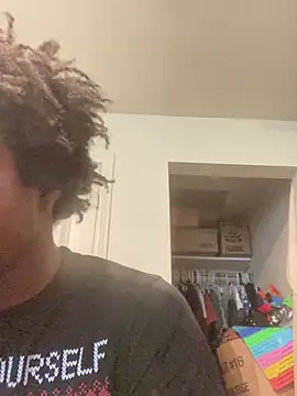 gaimov3r2024's Webcam Show