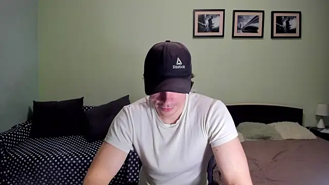 AlansonofDaddy Live XXX Chat