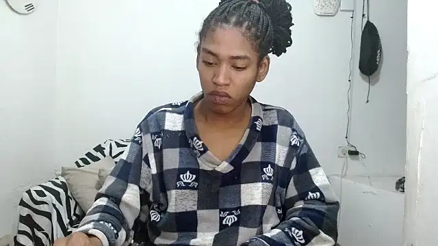 angelamarie1 Show in webcam