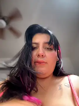 Pokazy przed kamerką – Vicky_Sixx