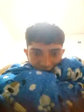 Noscay: διαδικτυακό σόου στην κάμερα