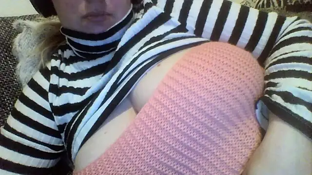 vaneza02's Live XXX Chat