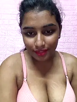 horny_tenager Show in webcam