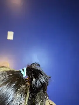 Онлайн чат XXX LeylaKnox