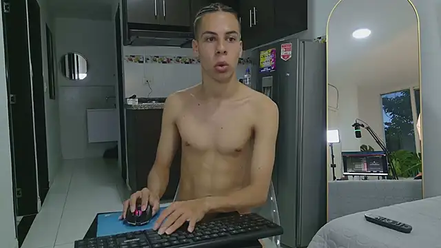 Show modela grey___27 na web-kameri