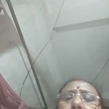 Riya45326 Show in webcam