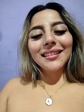 CelesteBlaze_'s Live XXX Chat