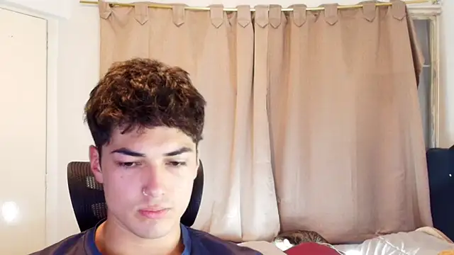 Chat +18 de jimmy_class ao vivo