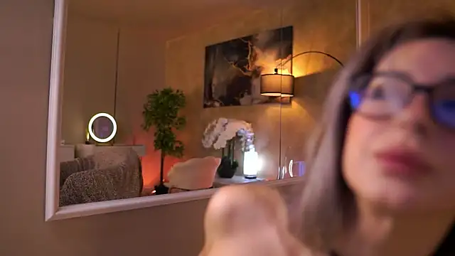 Sembang XXX Secara Langsung MaddieBryggs