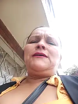 Any-77 Adlı Modelin Canlı XXX Sohbeti