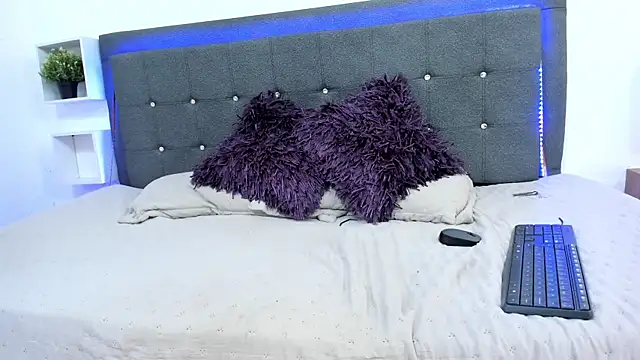 Czat XXX na żywo – NatashaDiamond