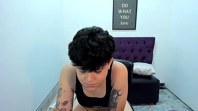 Iansayd333 网络视讯表演