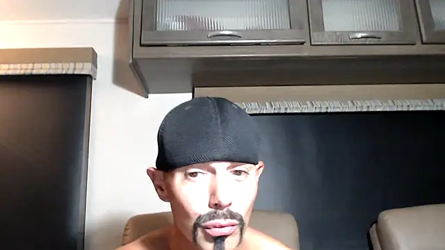 ThickD2C Live XXX Chat