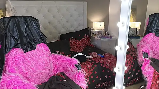 RoxalanaStar 现场XXX聊天