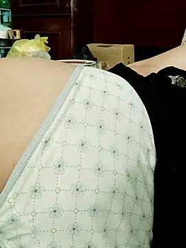 QueenSoreal's Live XXX Chat