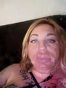 MiaMooly ওয়েবক্যাম শো