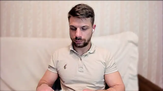 Tony_Wolf Live XXX-Chat