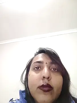 Indianplaybunnyxx 现场XXX聊天