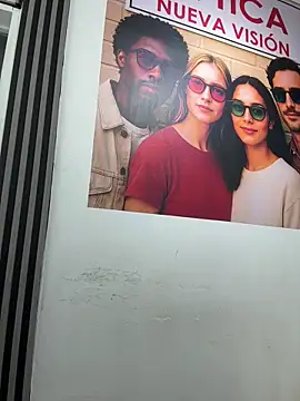 Pertunjukan Kamera Web TavoHot_