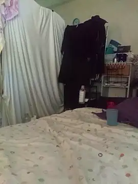 DevinToore: διαδικτυακό σόου στην κάμερα