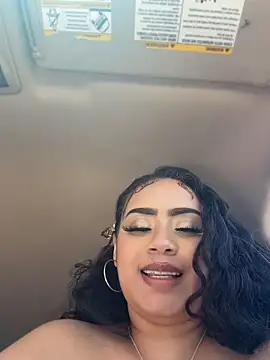 CarmelaAnthony Pertunjukan Webcam