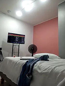 -Serena_: онлайн-секс-чат