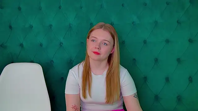 Show de ElinaVale na webcam