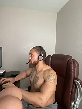 Fathero1time লাইভ XXX চ্যাট