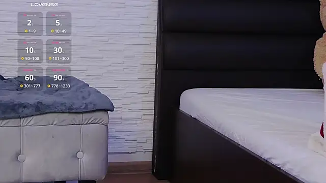 Živý XXX chat SkylarHayse