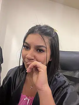 AlyssaRay Chat XXX in diretta